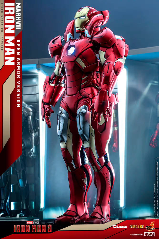 Hot Toys Marvel Comics Iron Man 3 Iron Man Mark VII (Open Armor