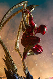 Sideshow Marvel Comics Spider-Man Iron Spider Premium Format Figure Statue