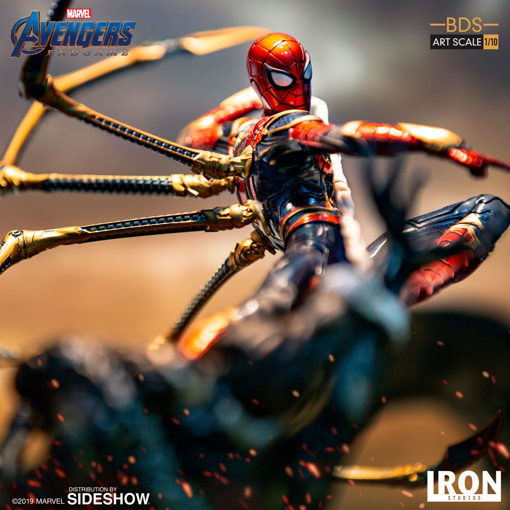 Iron Studios Marvel Comics Avengers Endgame Iron Spider VS