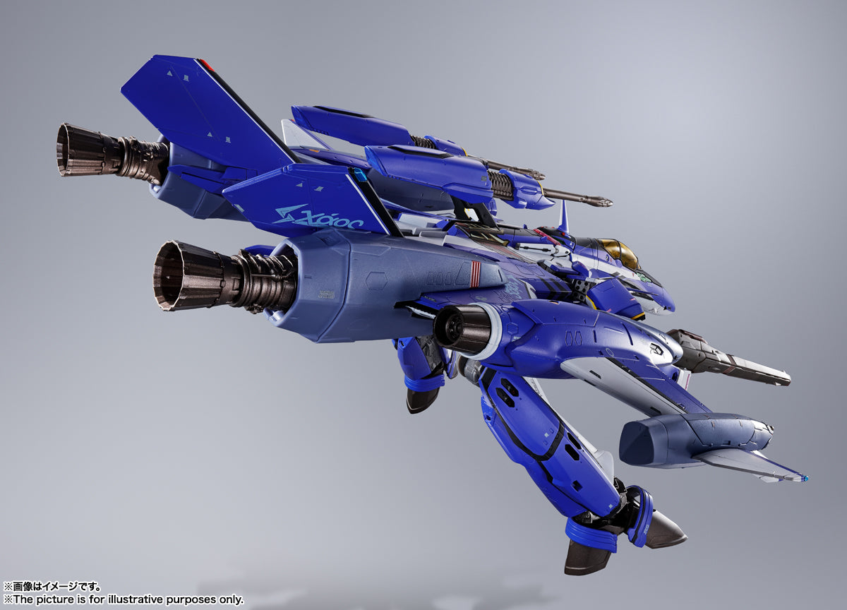 Bandai Spirits Macross Delta DX Chogokin YF-29 Durandal Valkyrie