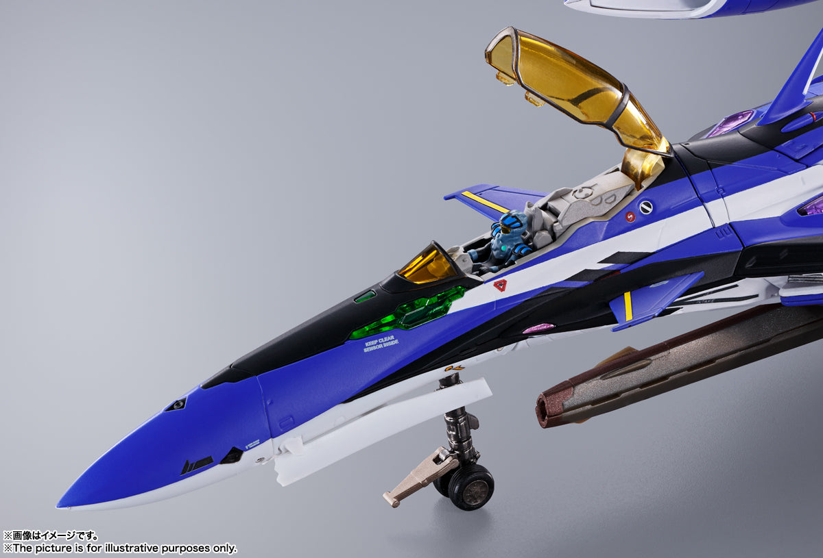 Bandai Spirits Macross Delta DX Chogokin YF-29 Durandal Valkyrie
