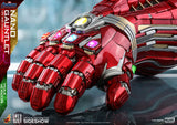 Hot Toys Marvel Comics Avengers Endgame Nano Gauntlet (Hulk Version) Life Size Movie Prop Replica