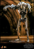 Hot Toys Star Wars Episode II: Attack of the Clones Super Battle Droid 1/6 Scale Collectible Figure