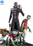 DC Comics Dark Nights Metal The Batman Who Laughs & Robin Minions Deluxe Limited Edition Statue